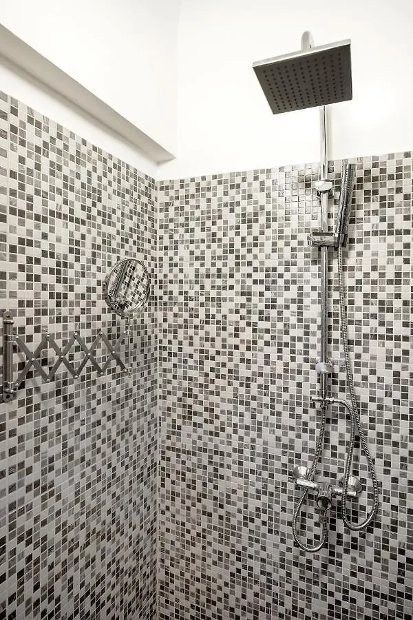 Appartamento Charming Downtown Hideaway Steps From New York Cafe! Budapest